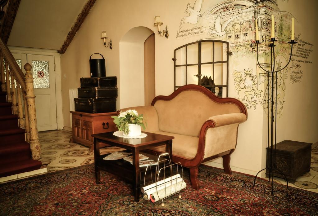 Willa Elysium Bed & Breakfast Ladek-Zdroj Bagian luar foto